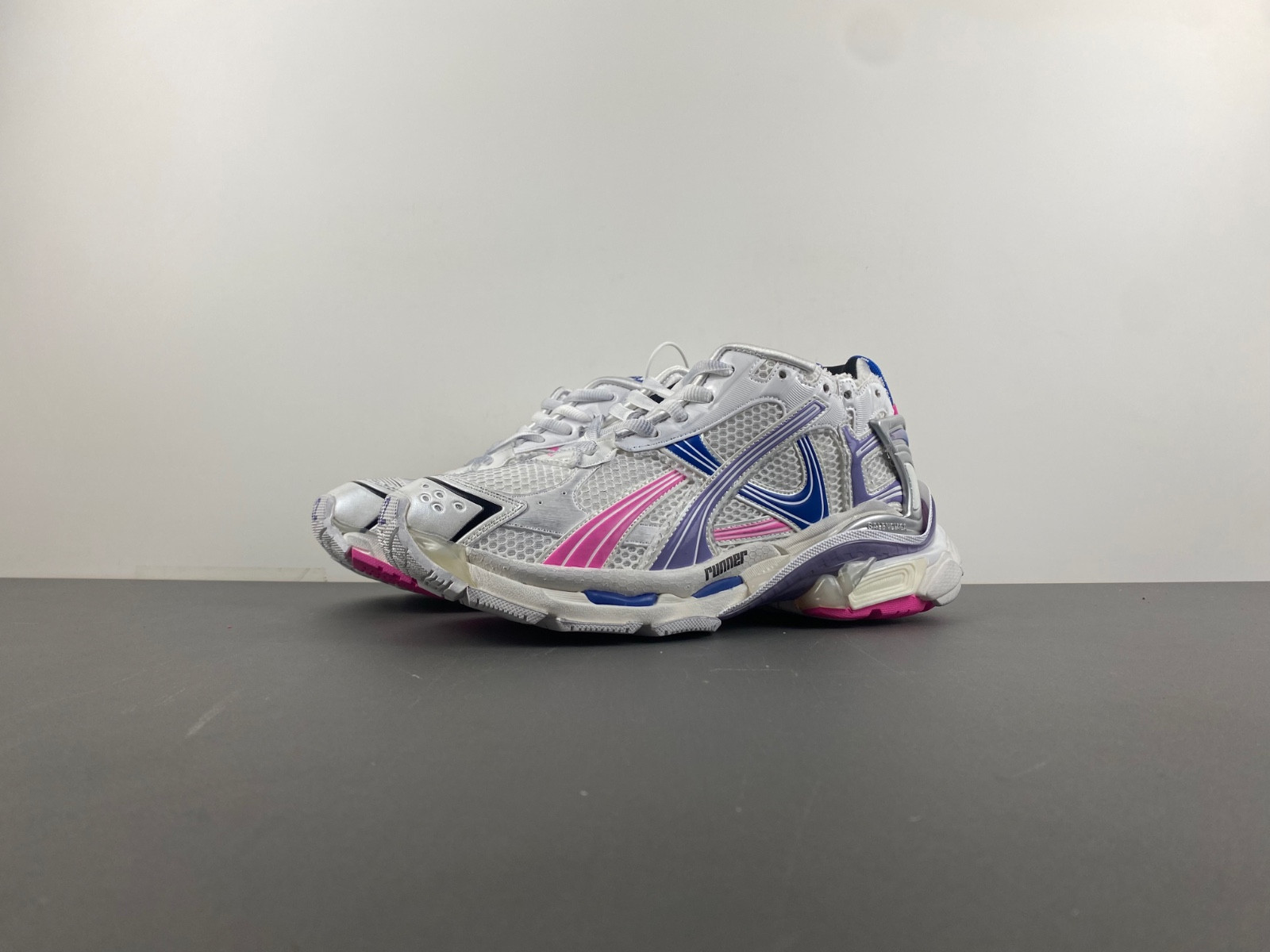 Ba1en*iaga wmns runner sneaker ''worn-out - white lilac neon pink''