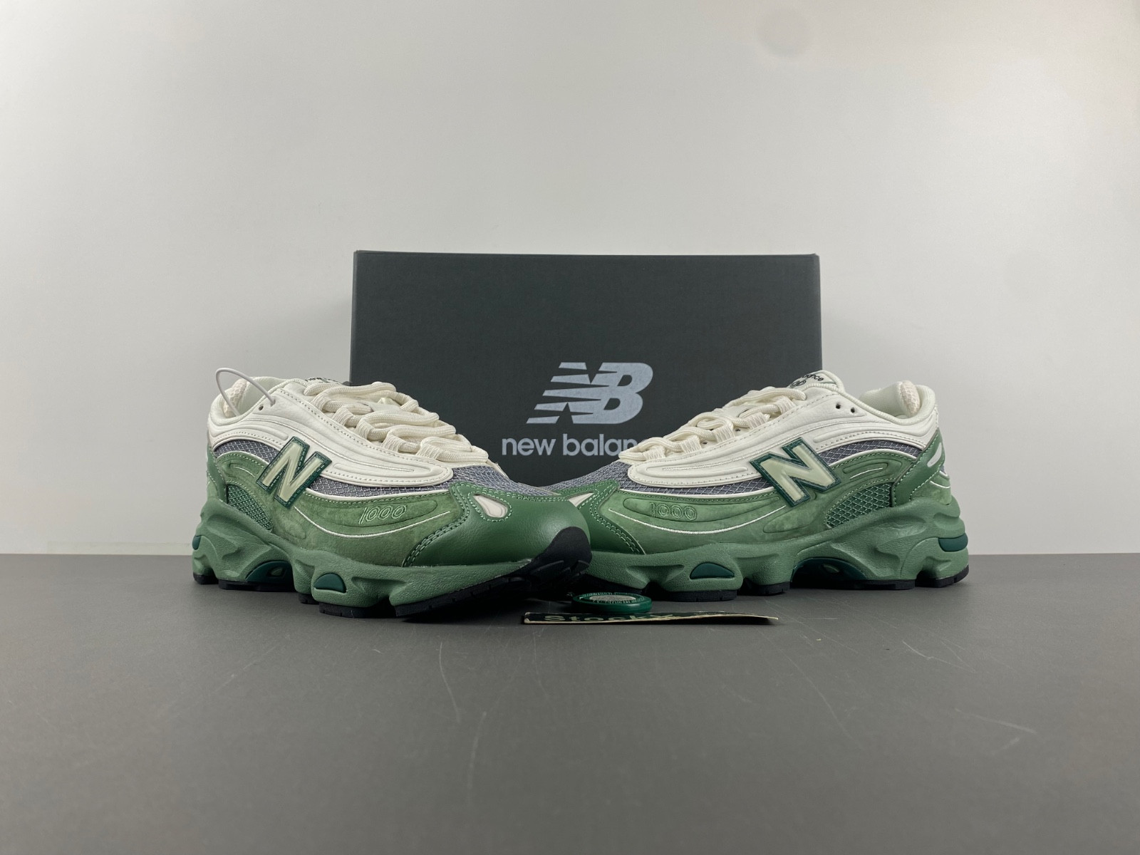 new Ba1an*e 1000 green grey men