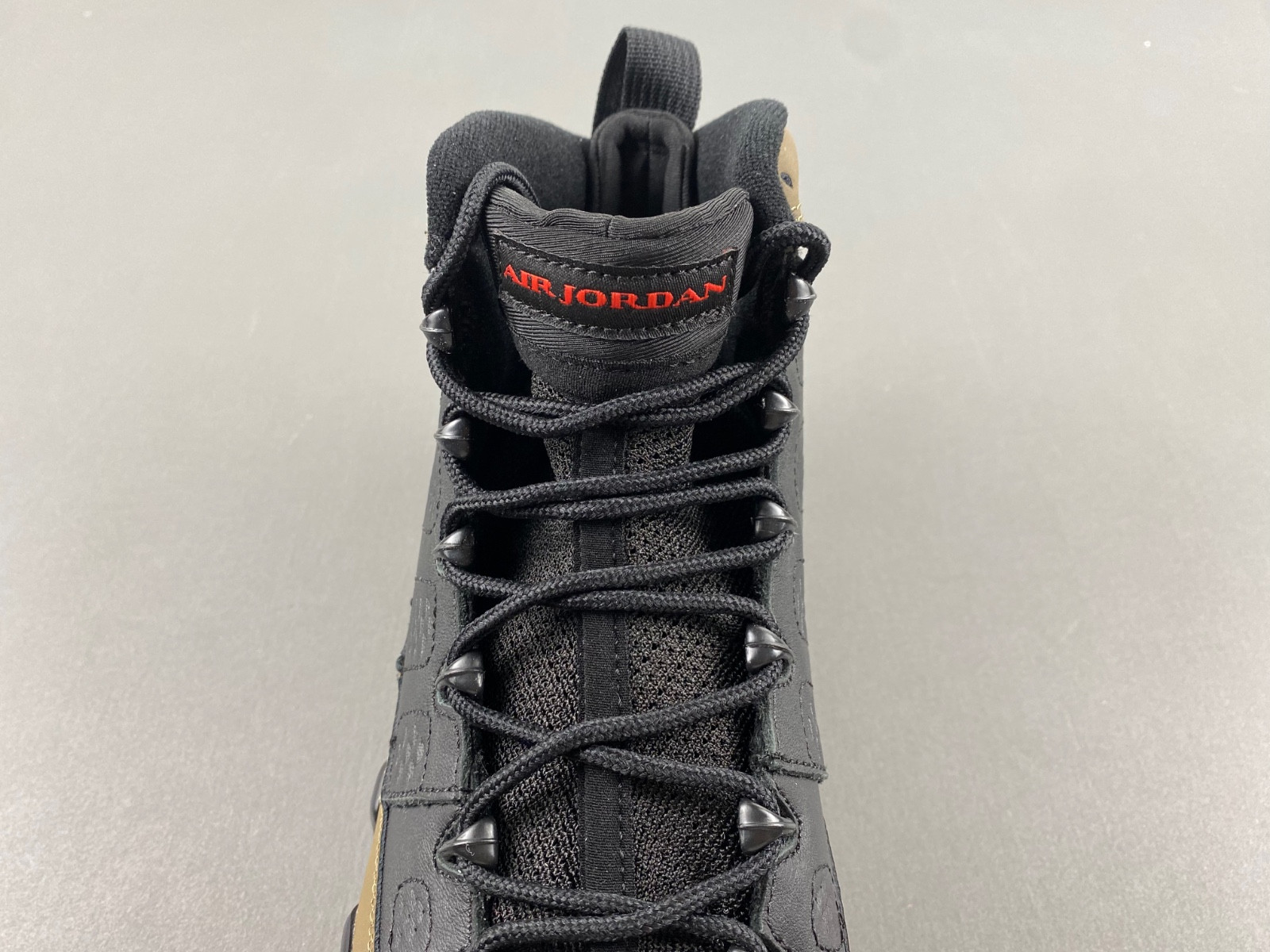 Air Jordan 9 "Olive" Holiday HV4794-030