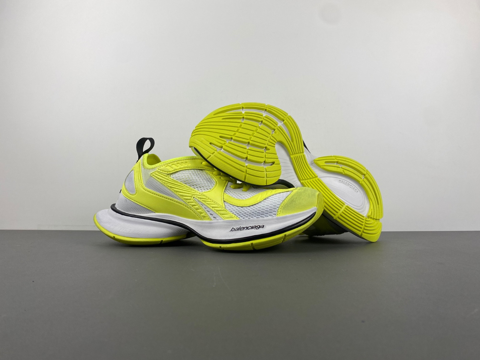 Ba1en*iaga circuit sneakers