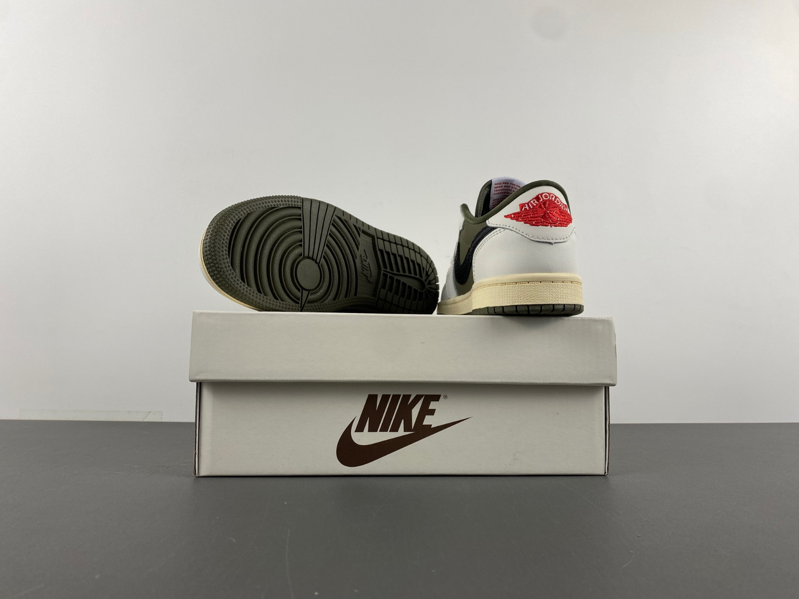 Jordan 1 Retro Low OG SP Travis Scott Medium Olive (PS) DO5442-200