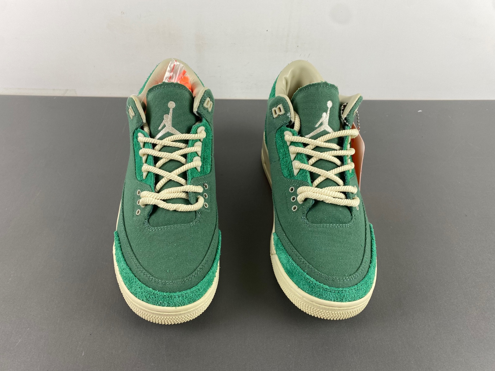 Air Jordan 3 OG SP Nina Chael Abney FZ7974-300