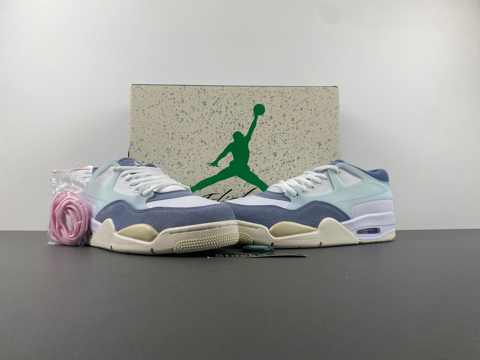 Jordan 4 RM Diffused Blue Ashen Slate FQ7939-101