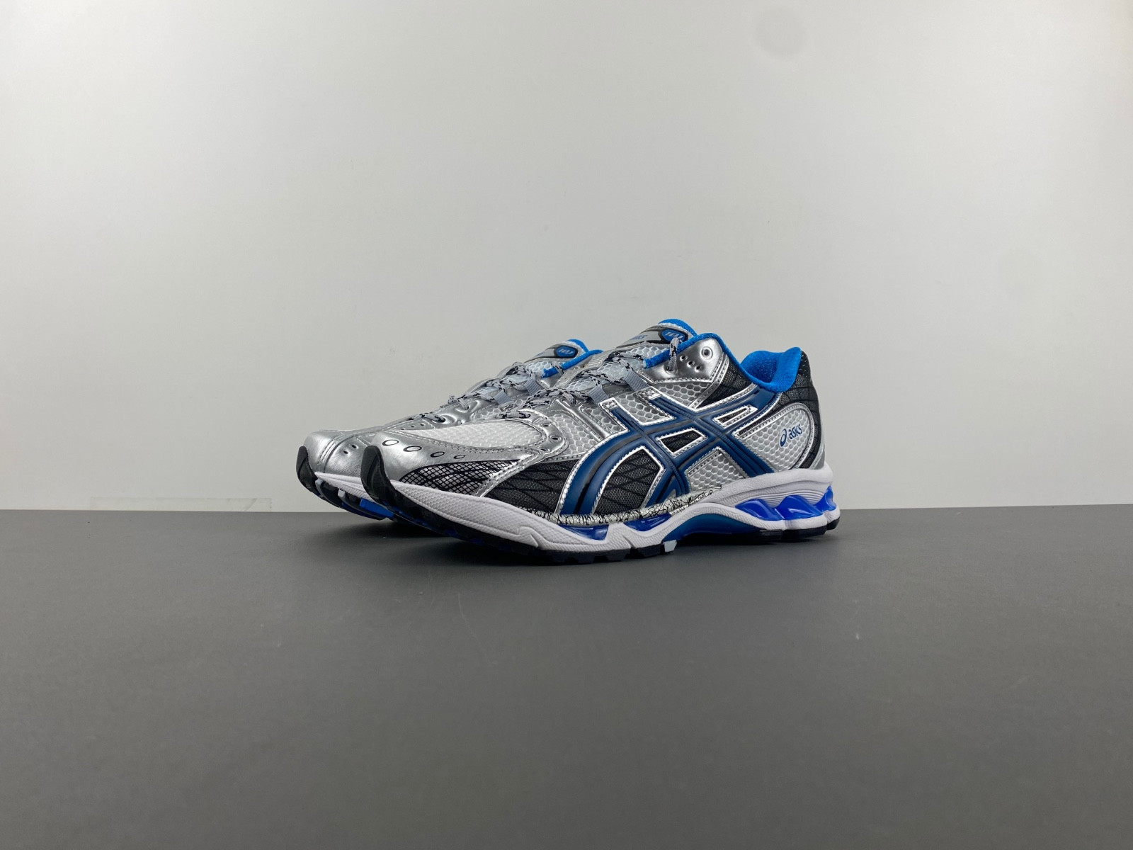 As1cs gel-nimbus 10.1 white directoire blue 1203a543-101