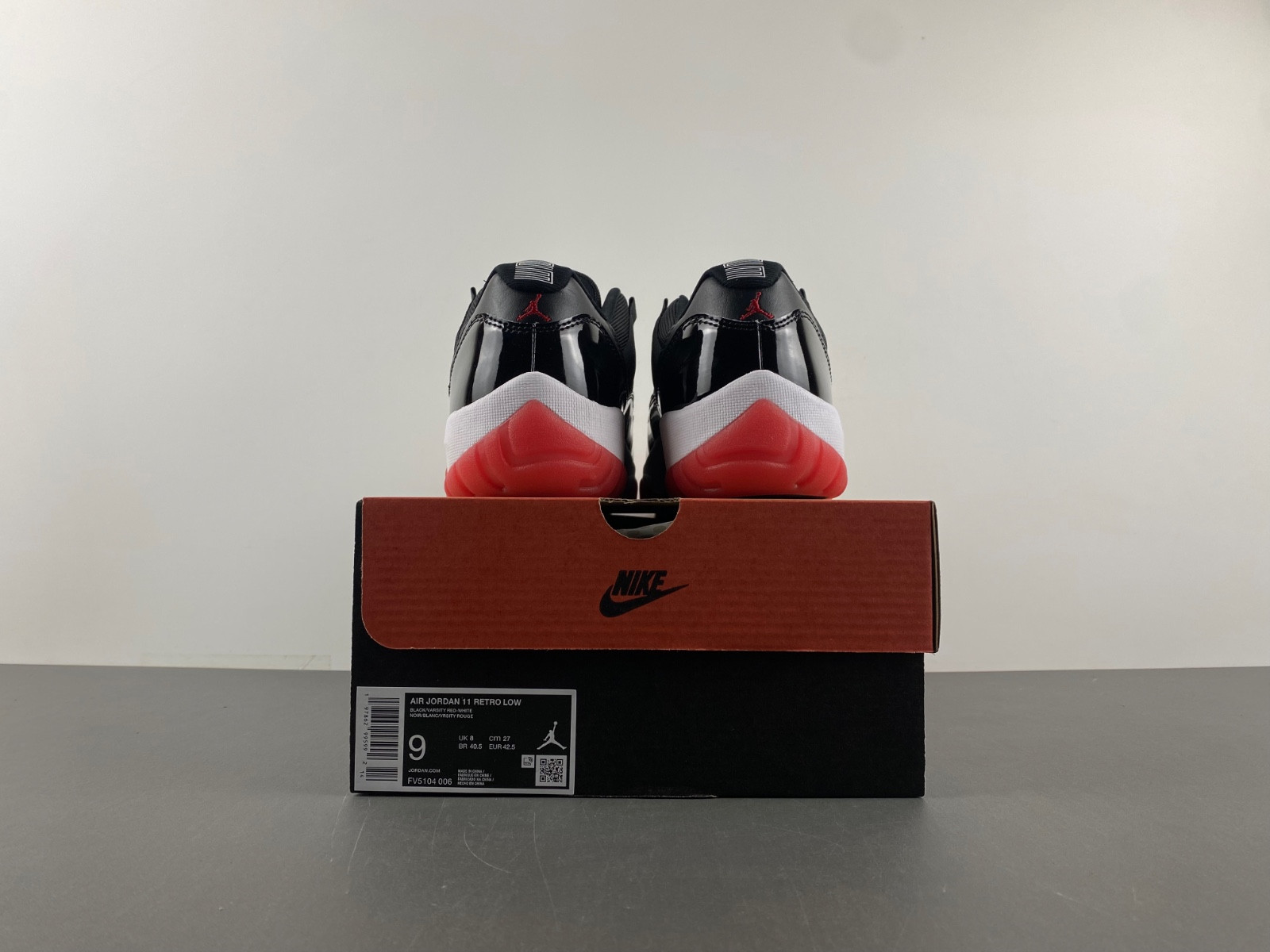 Air Jordan 11 Retro Low 