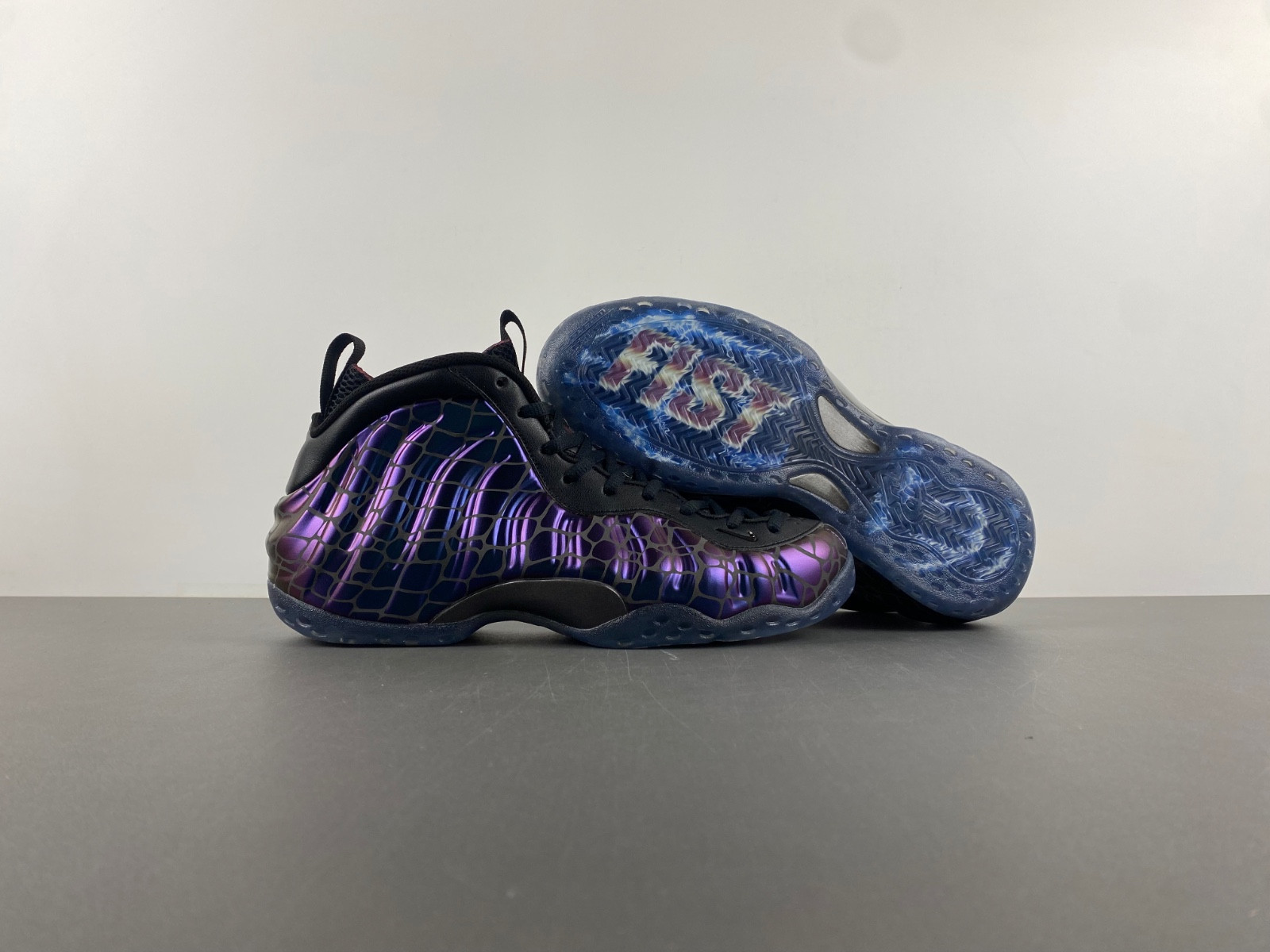 Nike Air Foamposite One Tekken 8 Kazuya Mishima FQ9050-400
