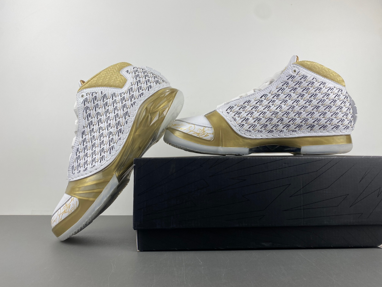 Trophy Room x Air Jordan 23 Retro 