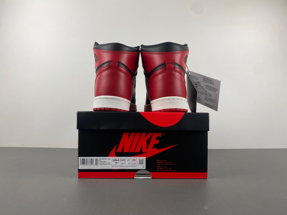 Jordan 1 Retro High 