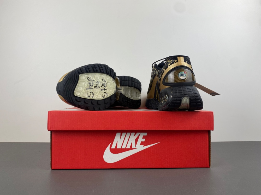 Nike Air Max Dn Doernbecher Connor Men