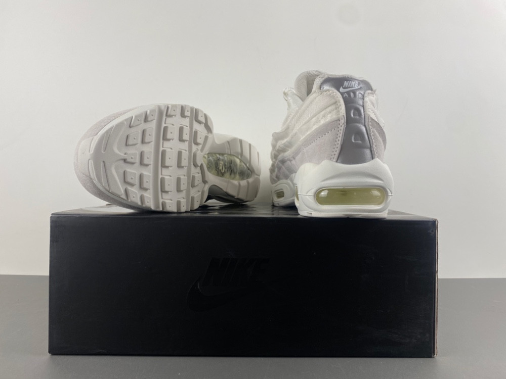 Nike Air Max 95 Comme des Garcons White CU8406-100