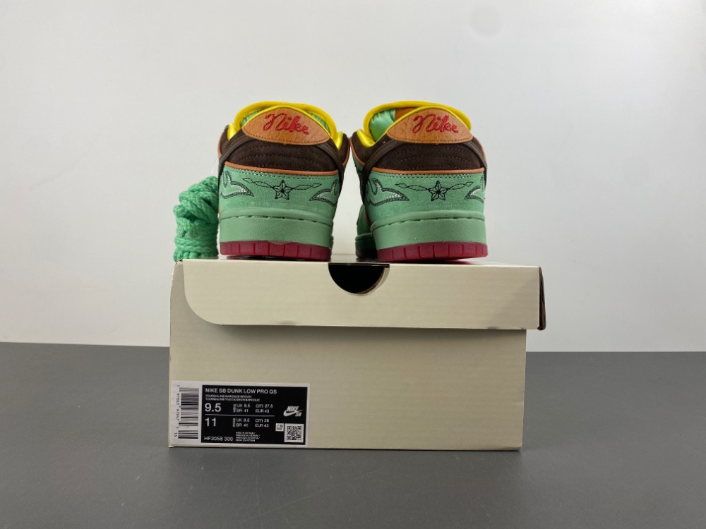 Nike SB Dunk Low Rodeo Tourmaline Men