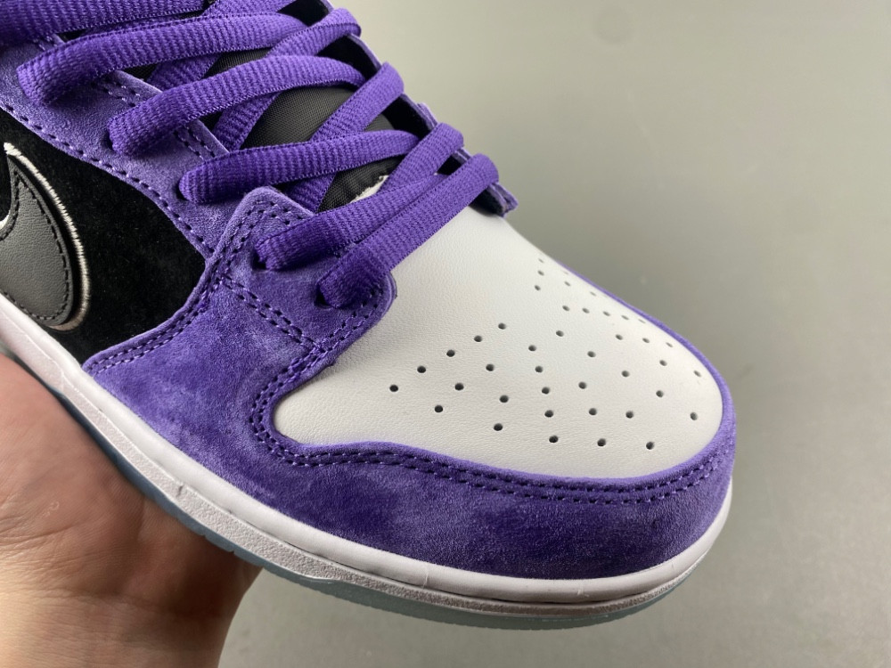 Nike SB Dunk Low Hayley Wilson Men