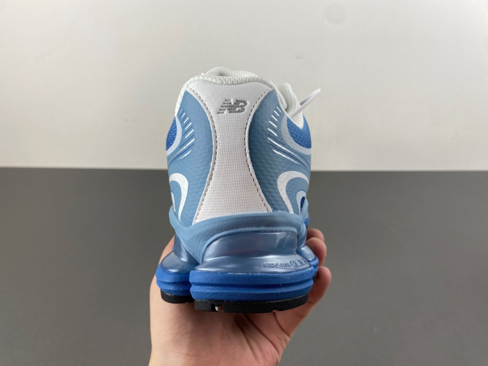 new Ba1an*e abzorb 2000 baby blue men
