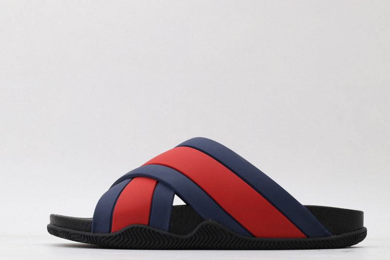 Gvc*1 slides sandal