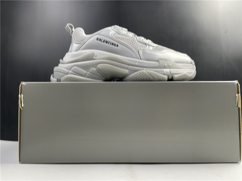 Ba1en*iaga triple s sliver