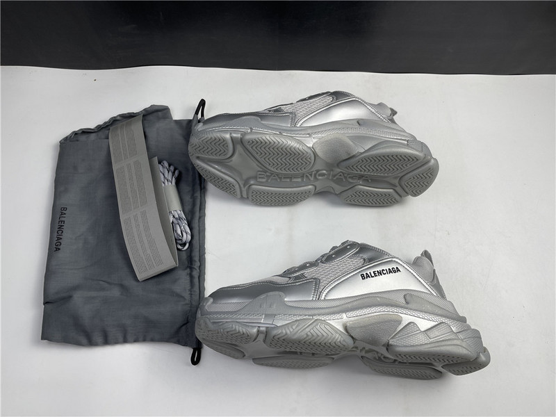 Ba1en*iaga triple s sliver