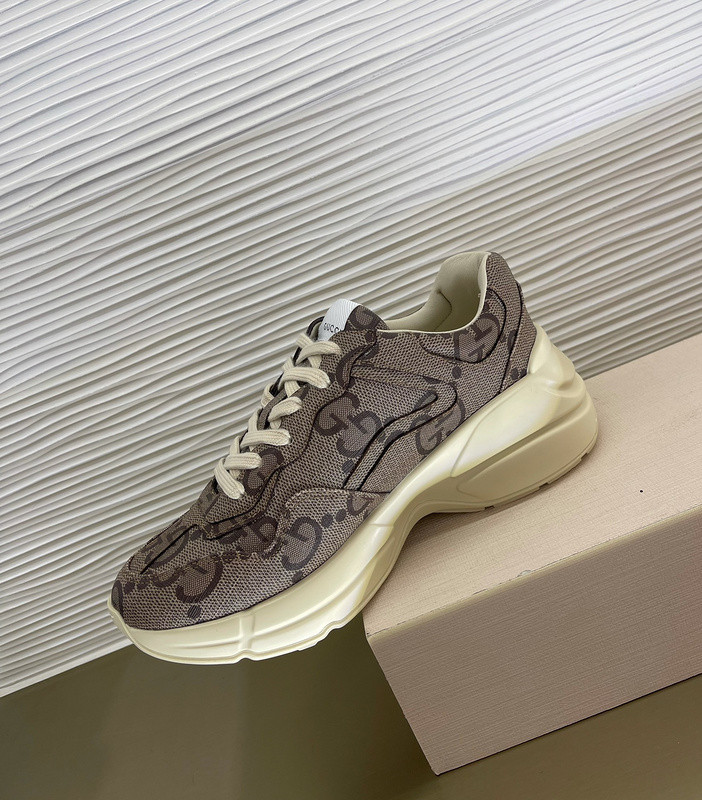 Gvc*1 sneaker