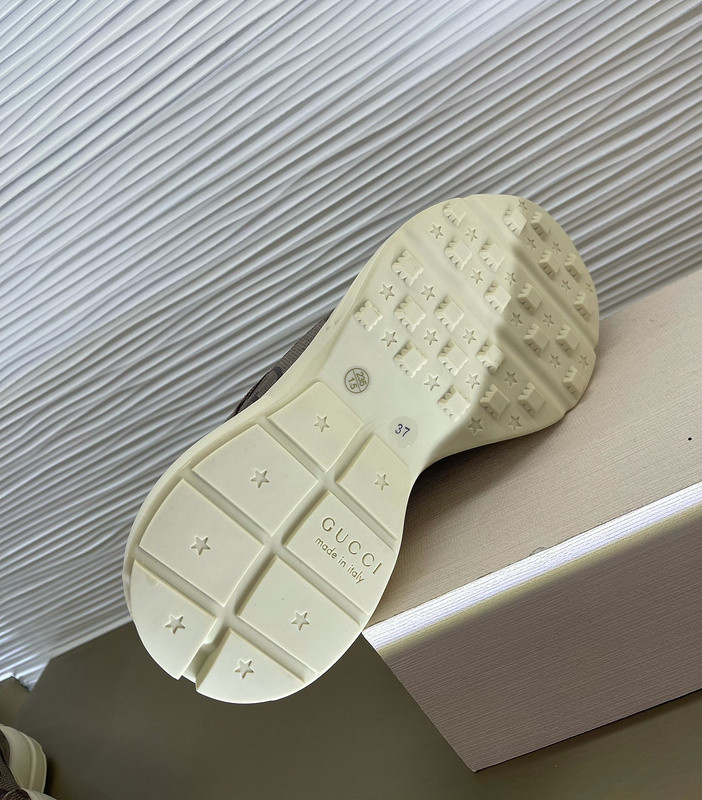 Gvc*1 sneaker