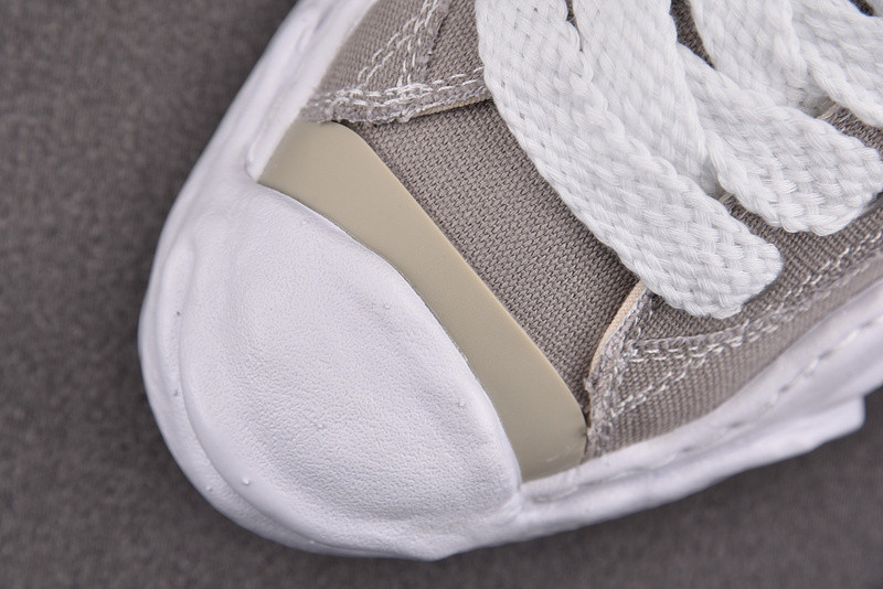 MMY Sneaker 0071