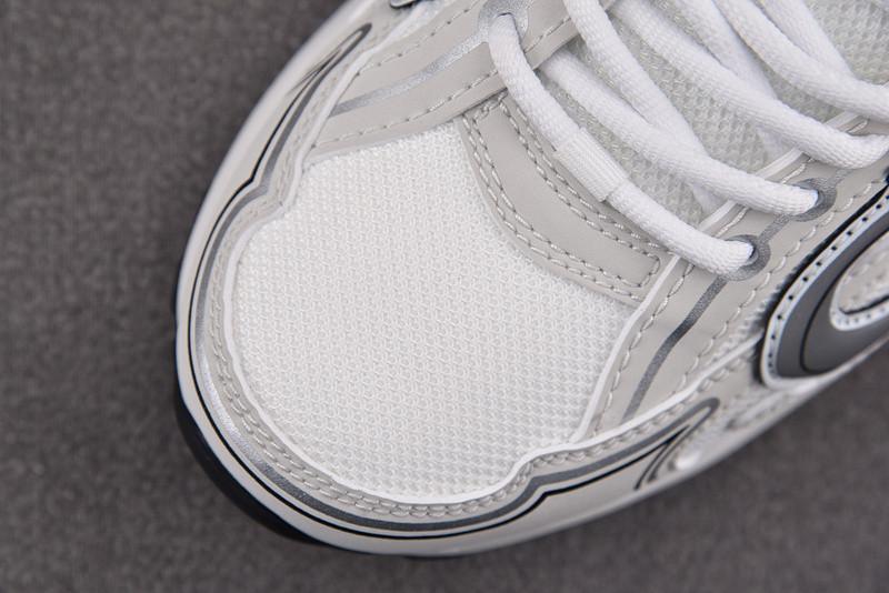 DioC B30 SNEAKER