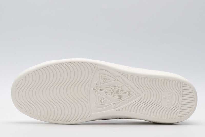 Gvc*1 ace embroidered low-top sneaker white with stripe