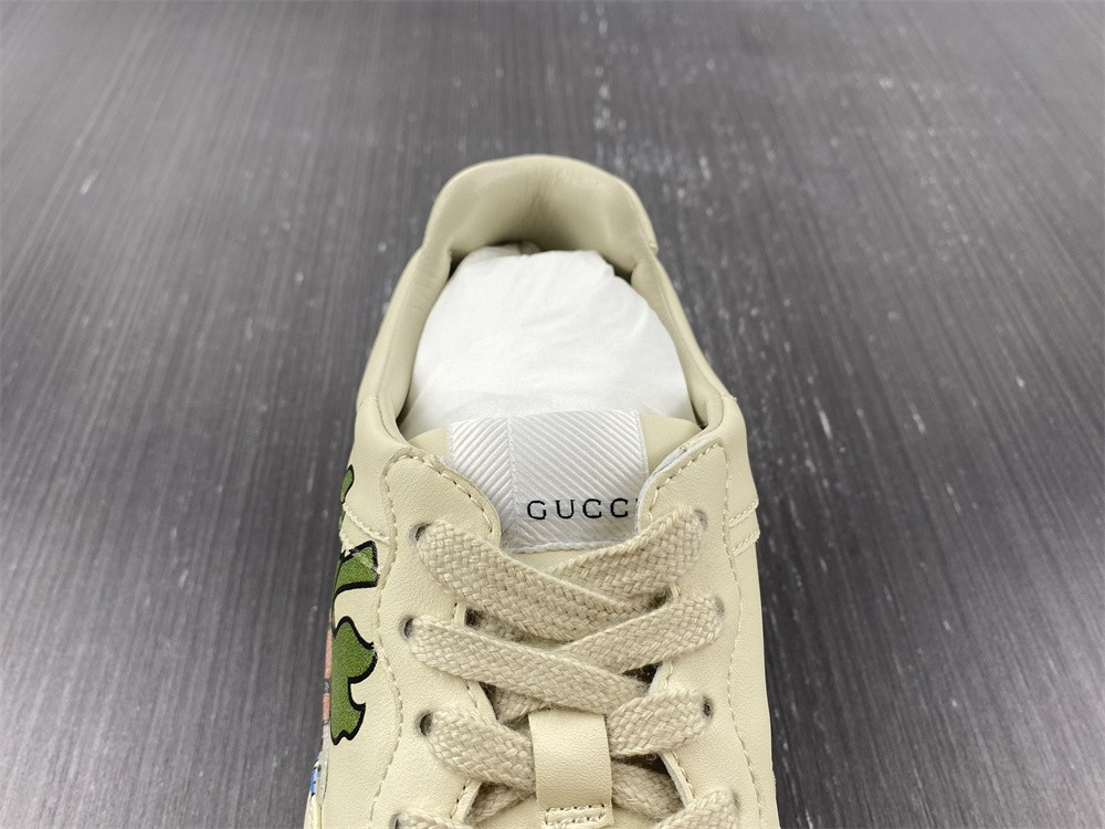 Gvc*1 sneakers