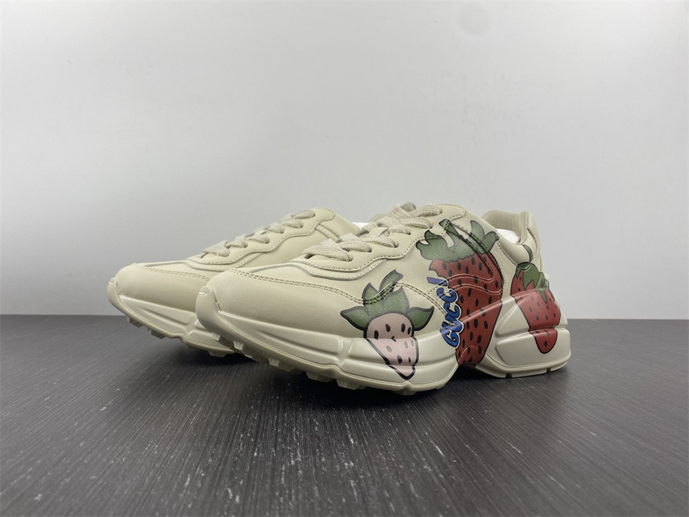 Gvc*1 sneakers