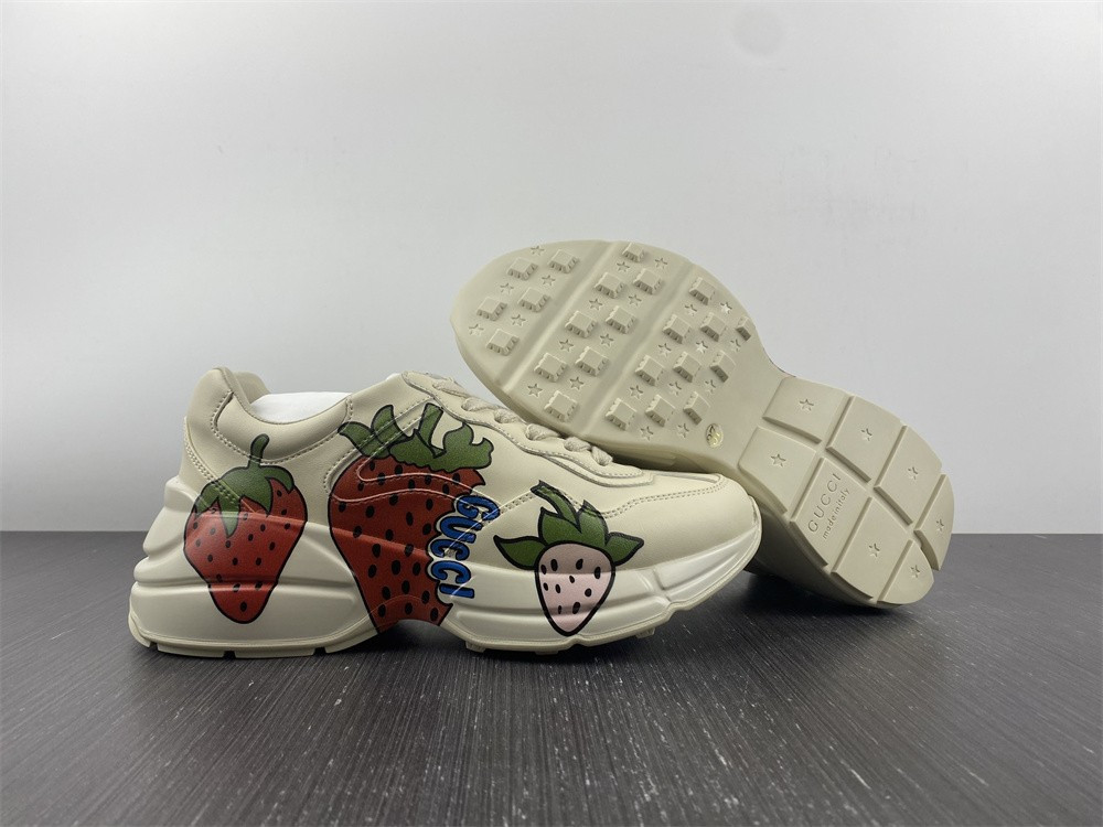 Gvc*1 sneakers
