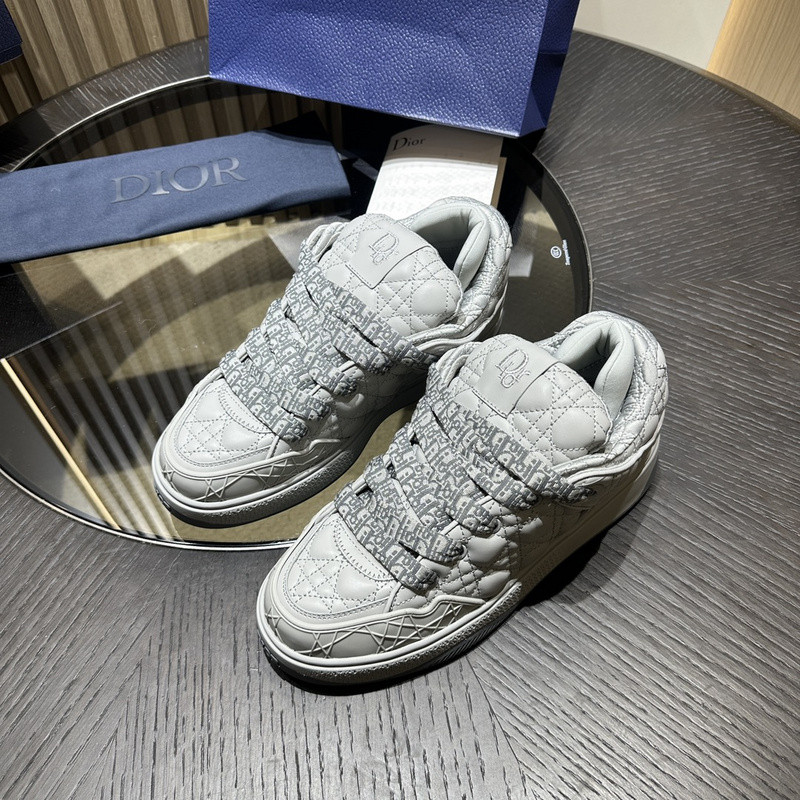 D1or B9S Skater Sneaker