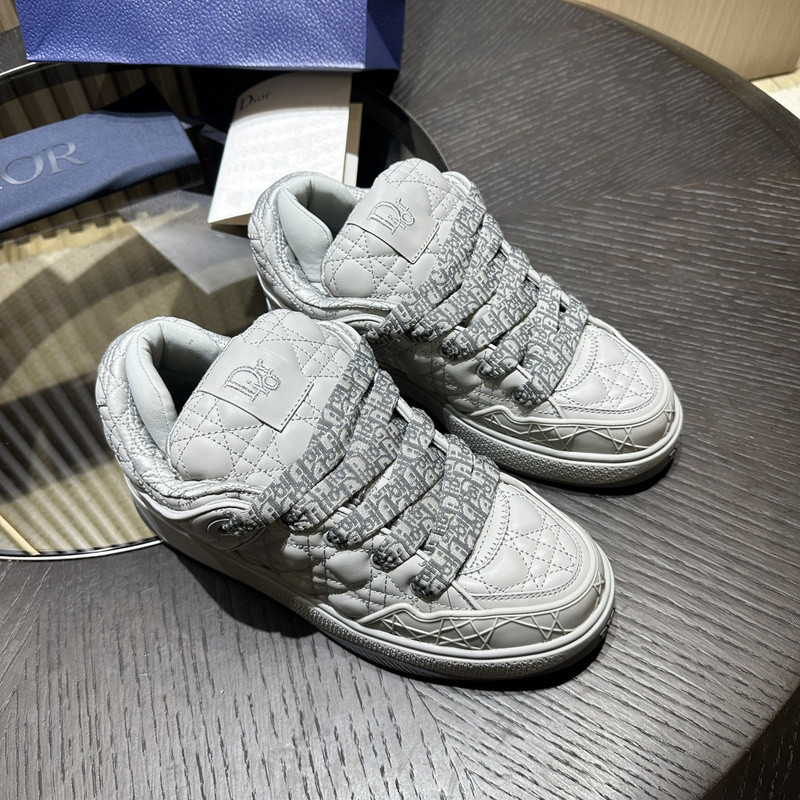 D1or B9S Skater Sneaker