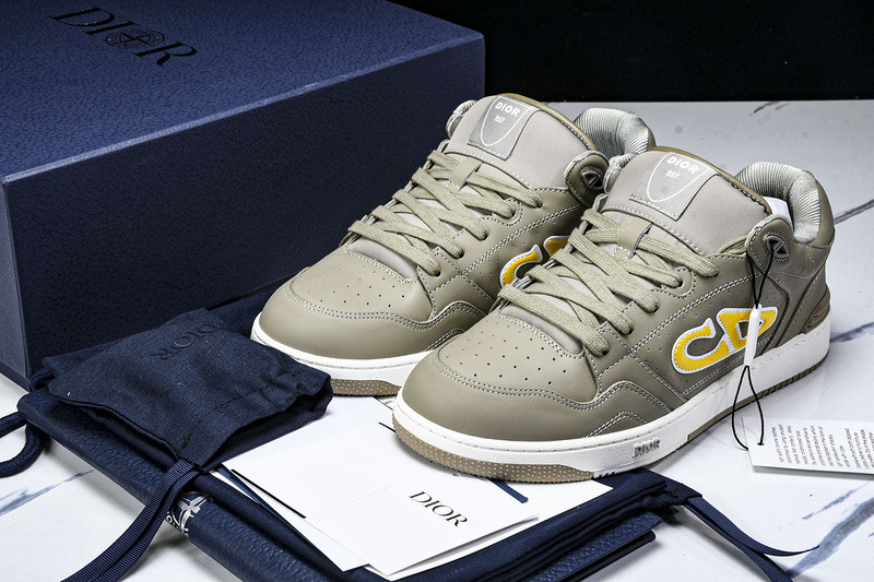 D10r b57 sneaker