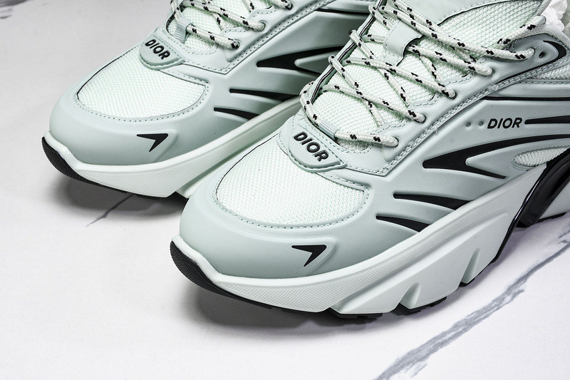 D10r b44 sneaker