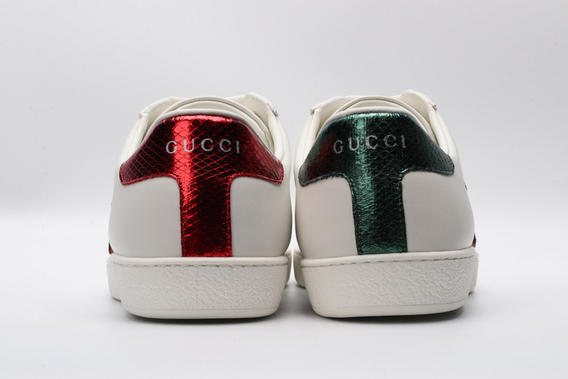 Gvc*1 ace embroidered low-top sneaker white with snake