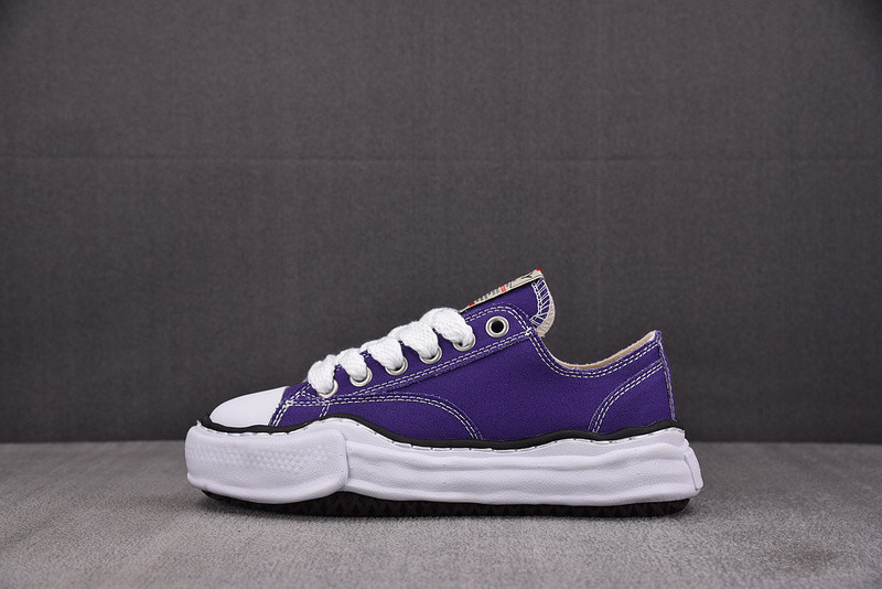 MMY Sneaker 0074