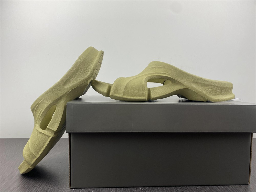 Ba1en*iaga mold slide sandal