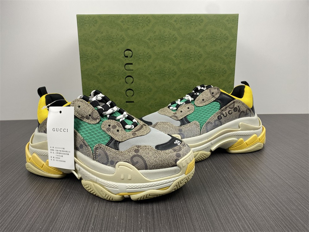 ba1en*iaga triple s Gvc*1 sneaker