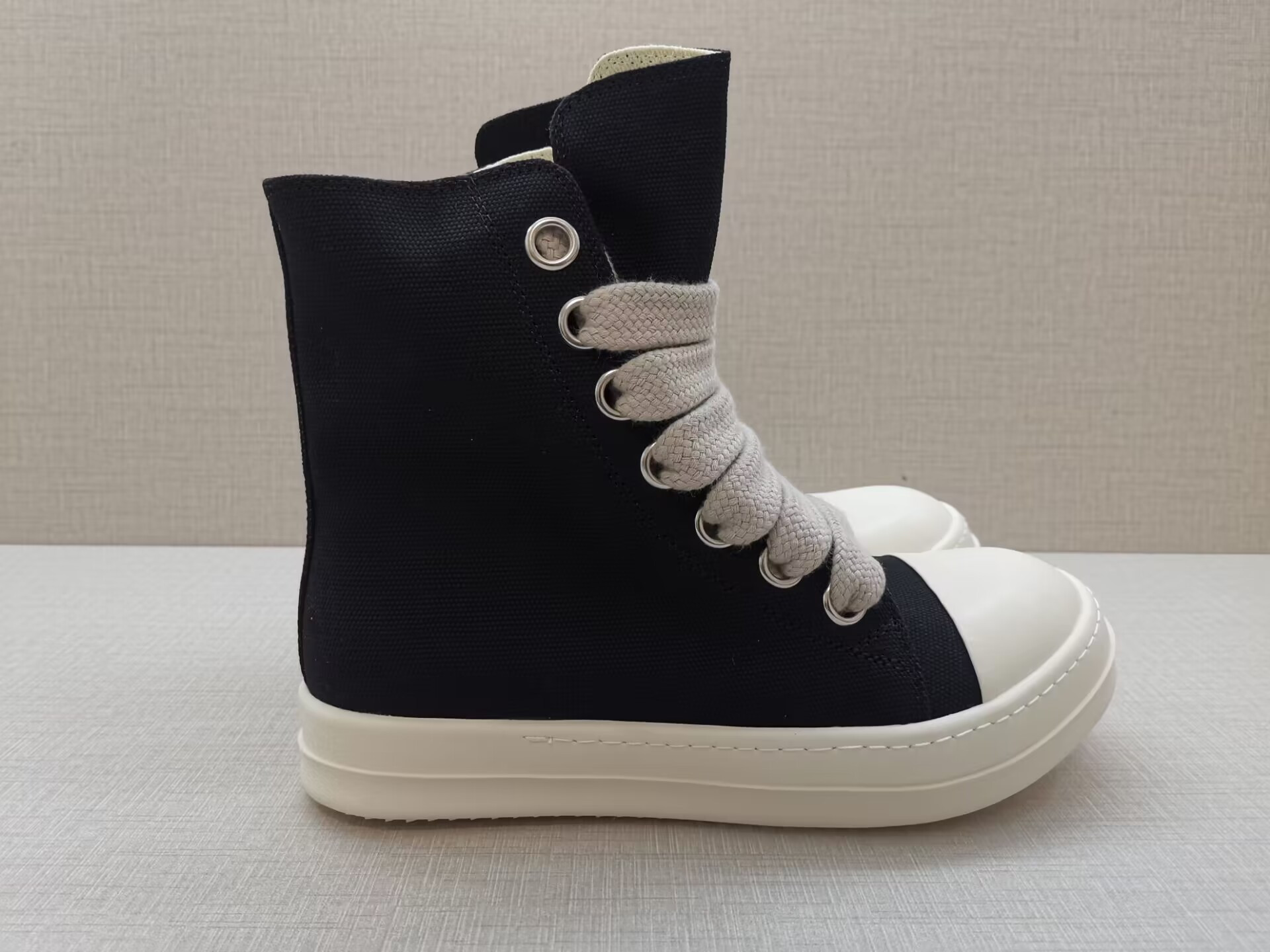 r1ck r0wens sneaker
