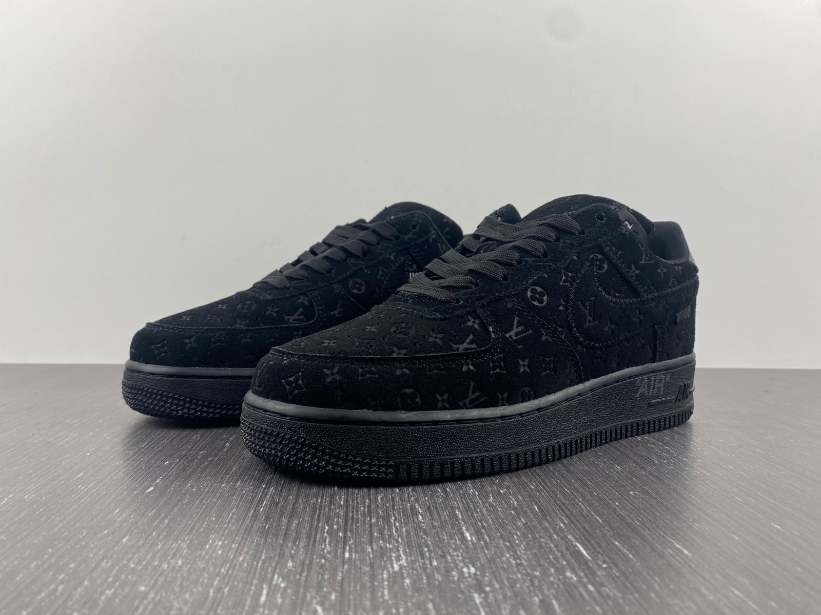 lwe sneaker