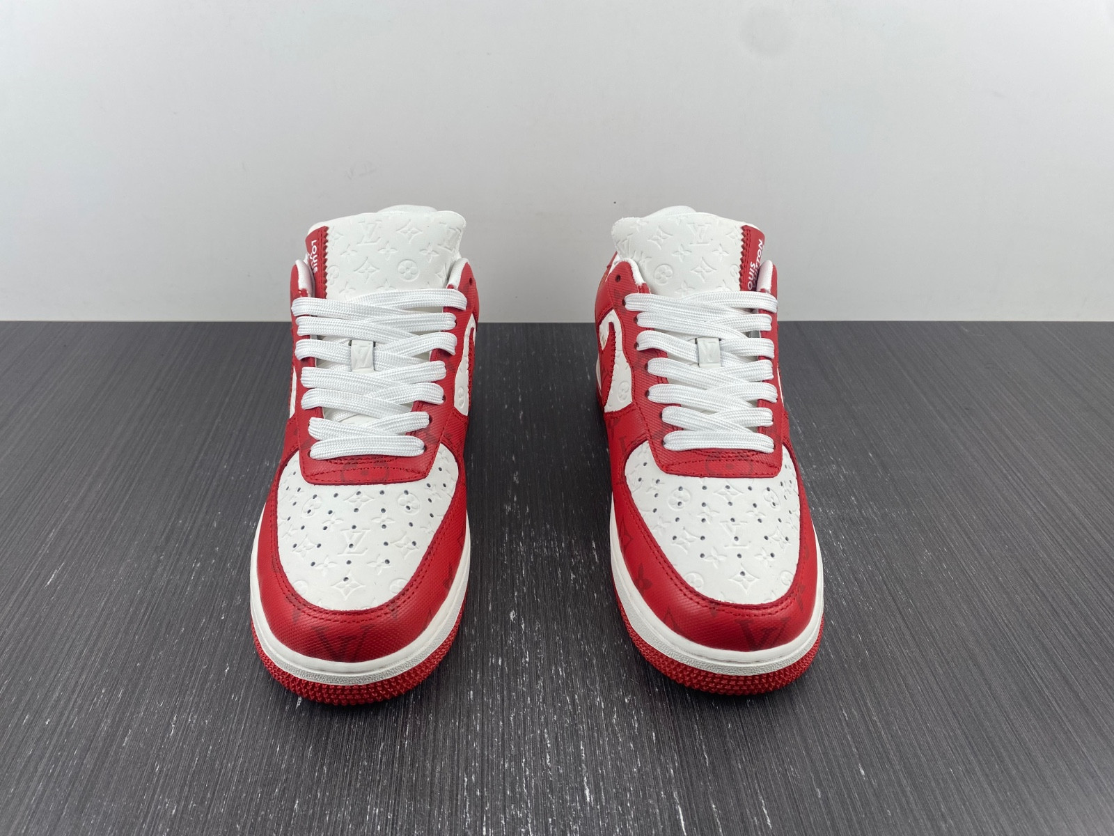 lwe sneaker
