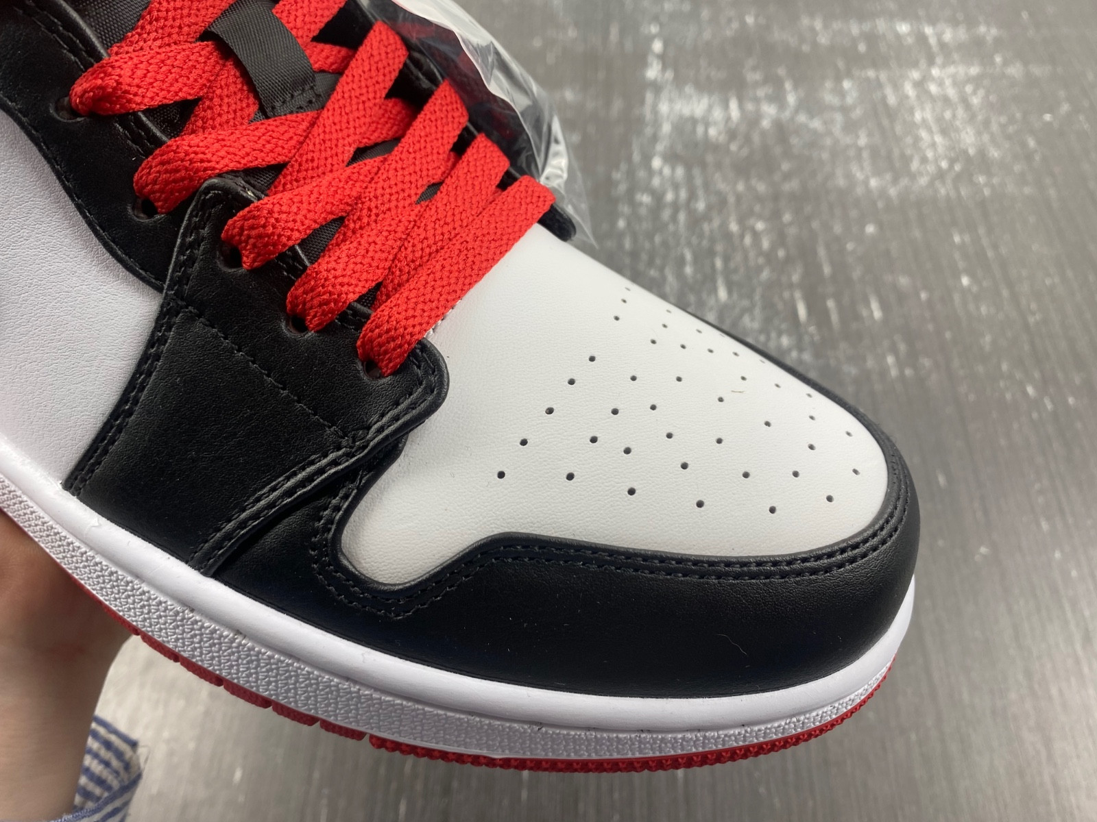 air jordan 1 mid