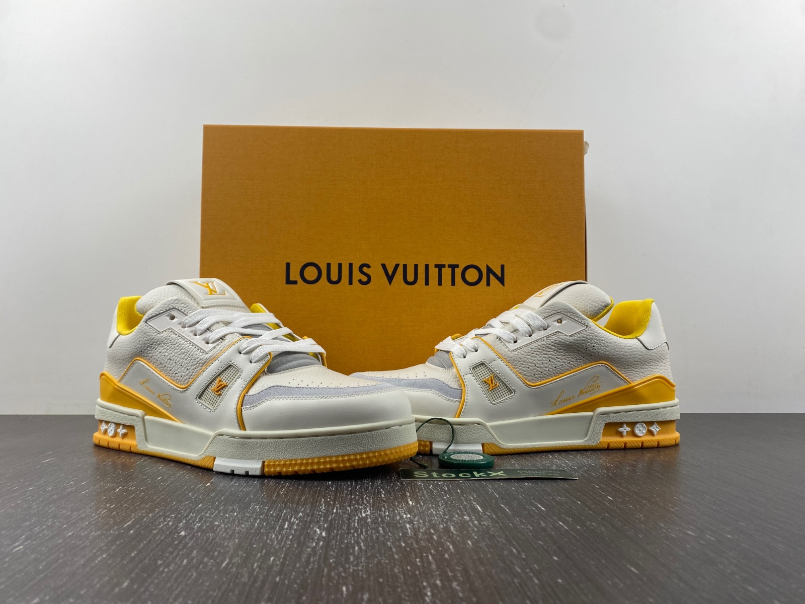 lwe sneaker