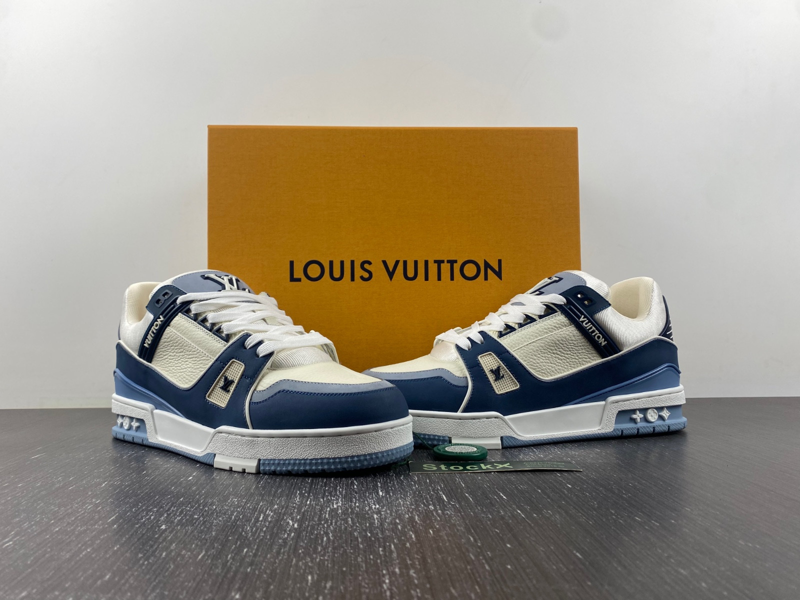lwe sneaker