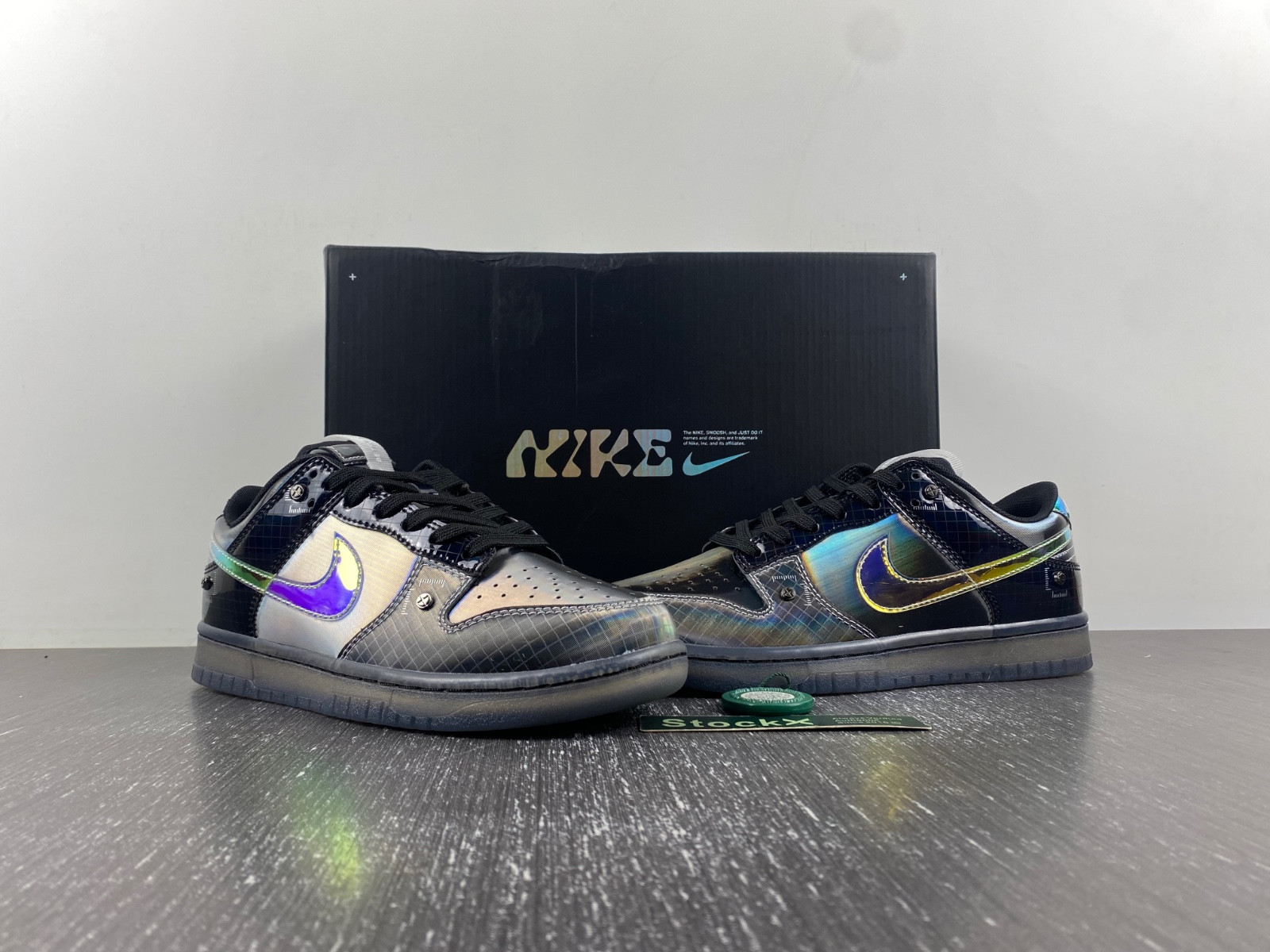 nike dunk low "hyperflat" black/grey fv3617-001