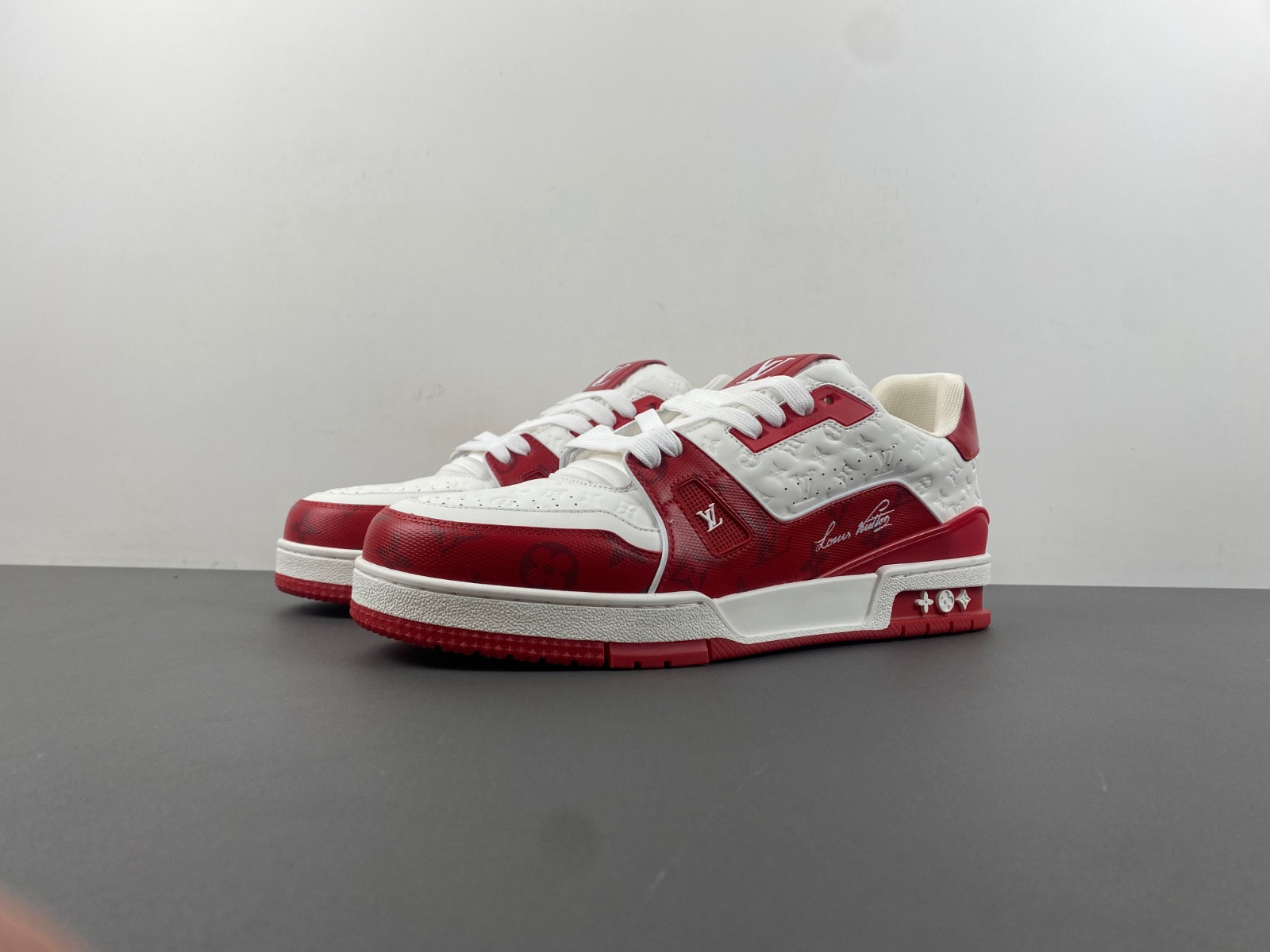 lwe sneaker