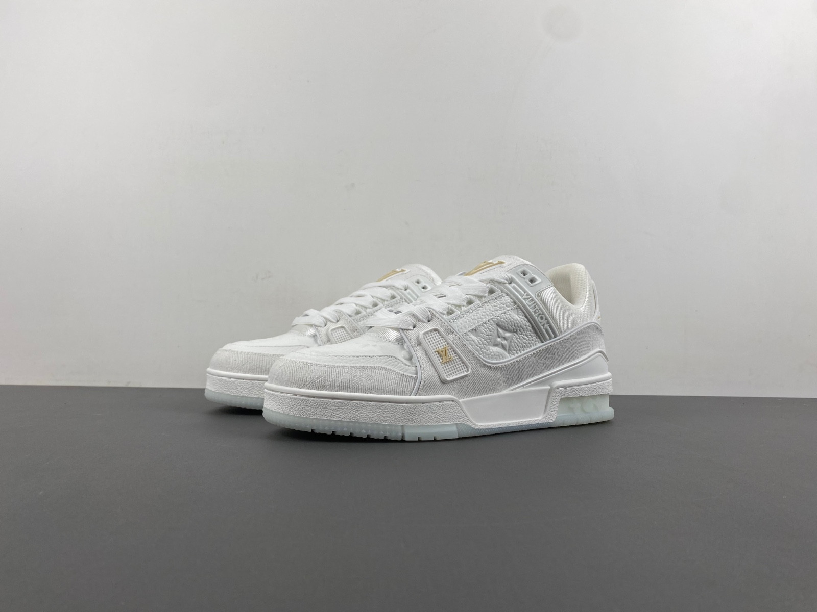 lwe sneaker