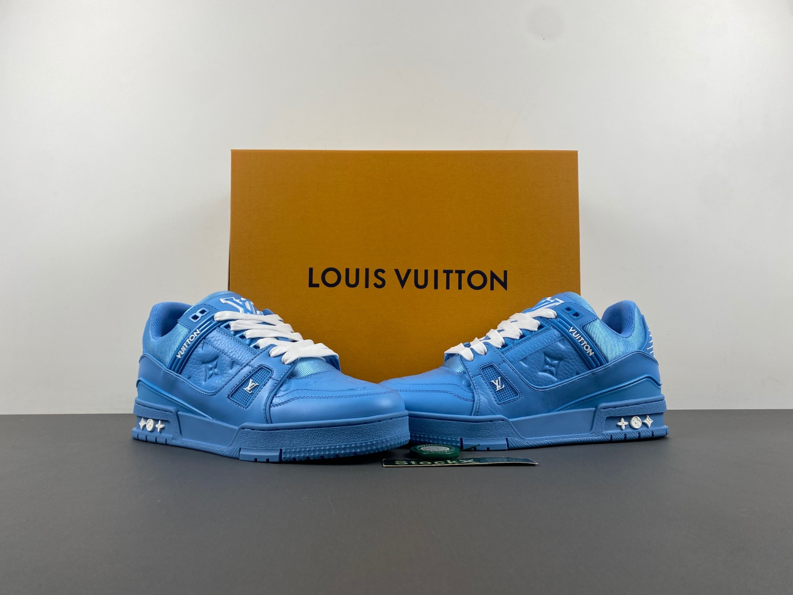 lwe sneaker