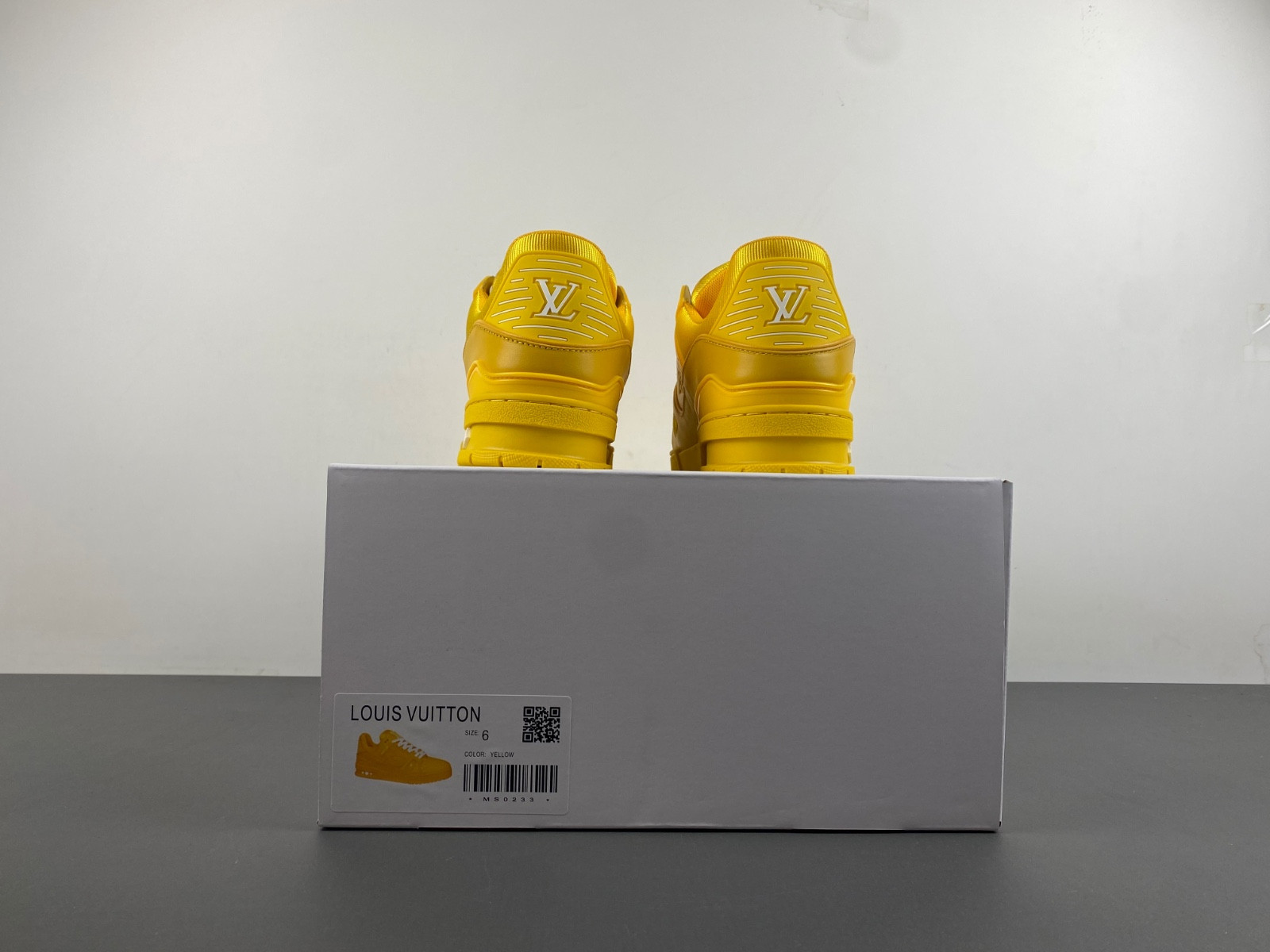 lwe sneaker