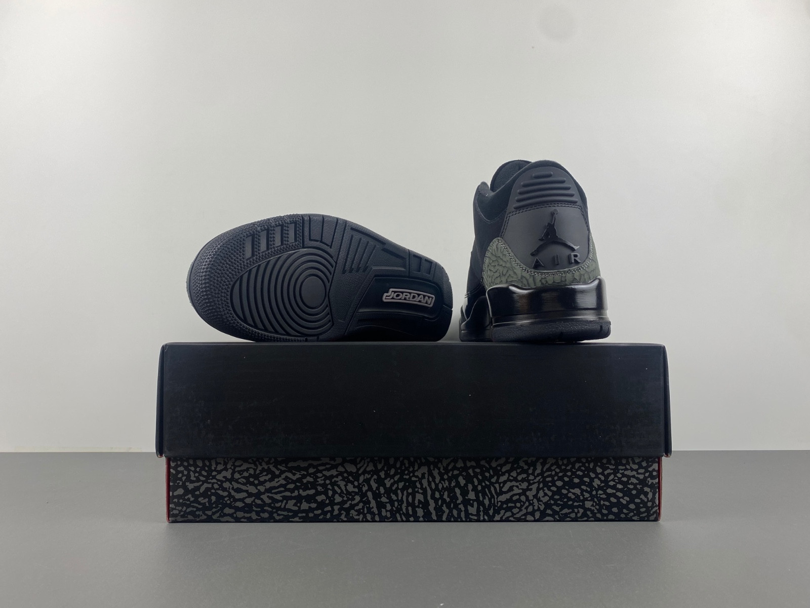 jordan 3 retro black cat men