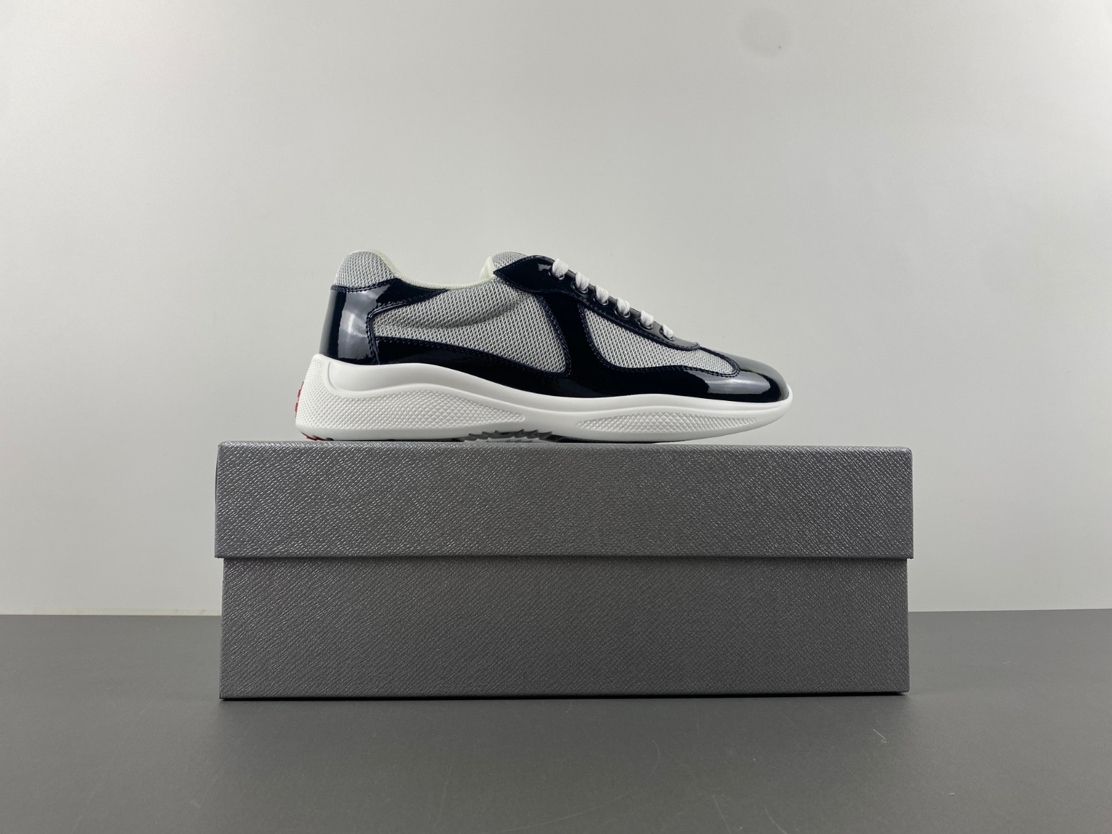 pra sneaker