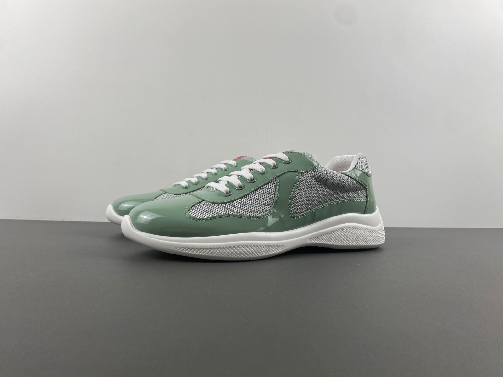 pra sneaker